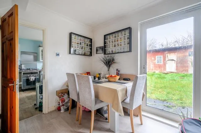 Wylie Close, Headington, OX3, photo 5