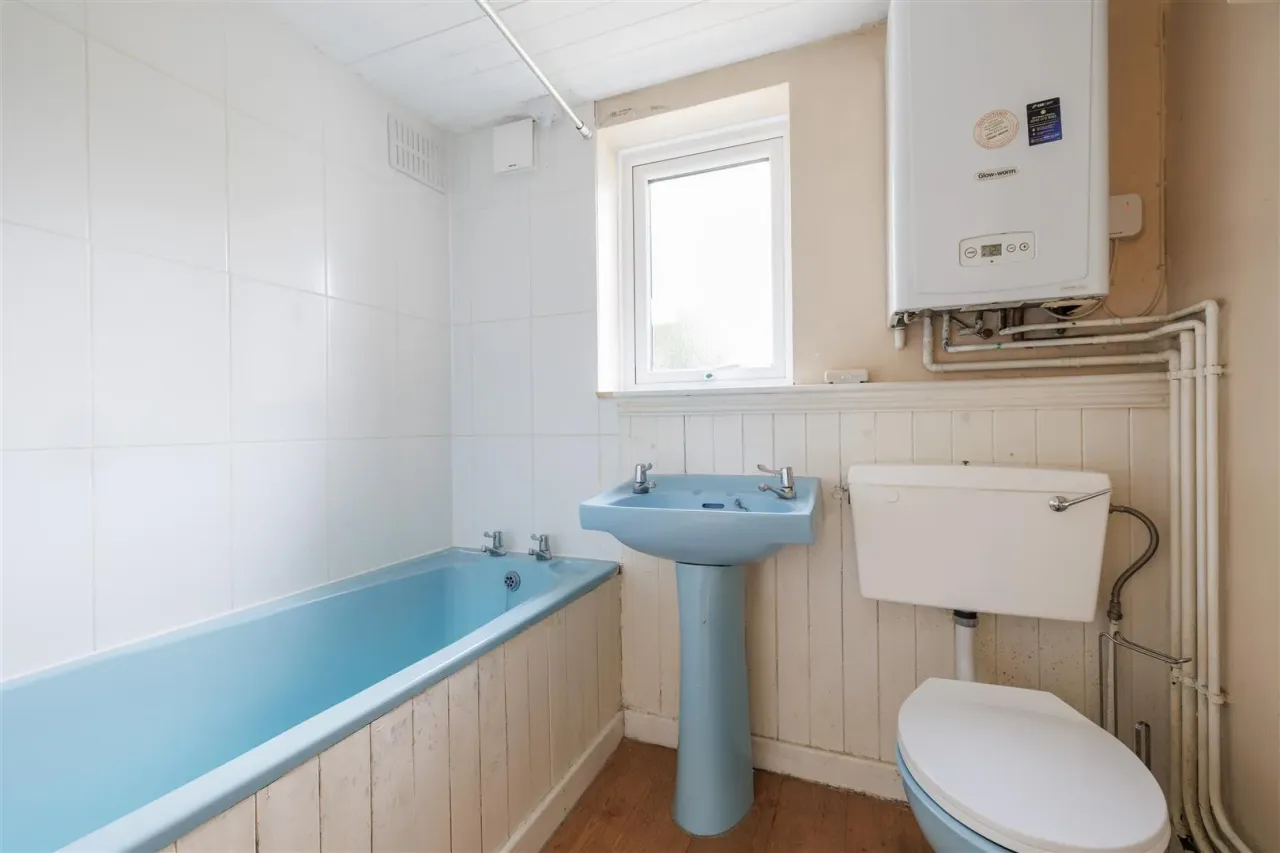 London Road, Halesworth, IP19, photo 13