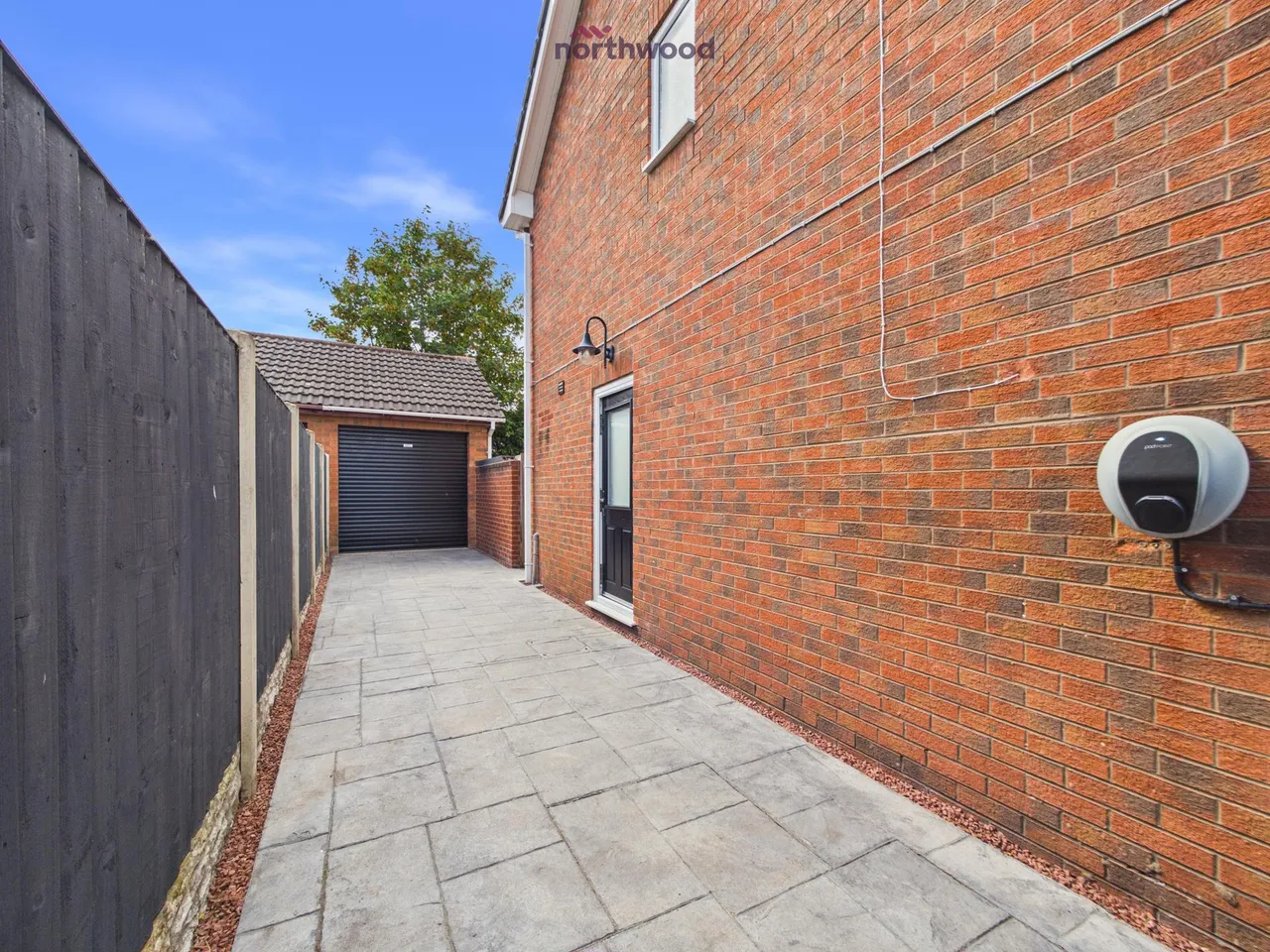 Oakhurst, Wrexham, LL13, photo 22