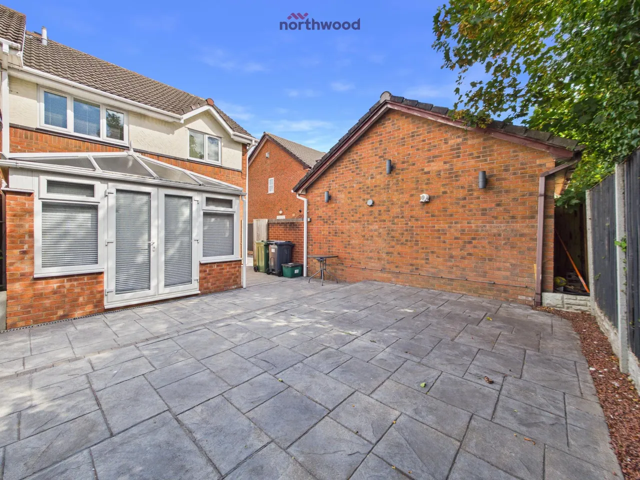 Oakhurst, Wrexham, LL13, photo 21
