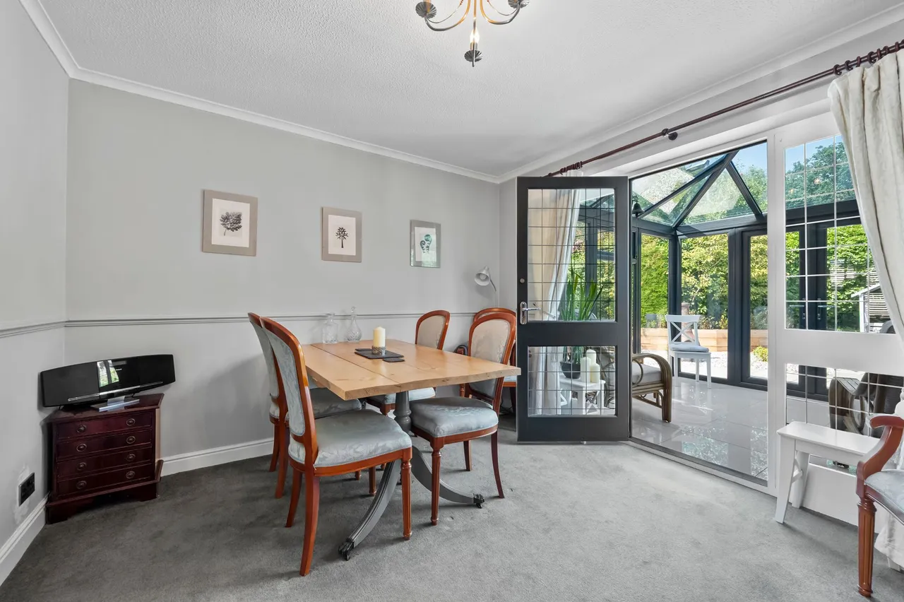 Dundee Close, Fearnhead, Warrington, Warrington, WA2 0UL, photo 18