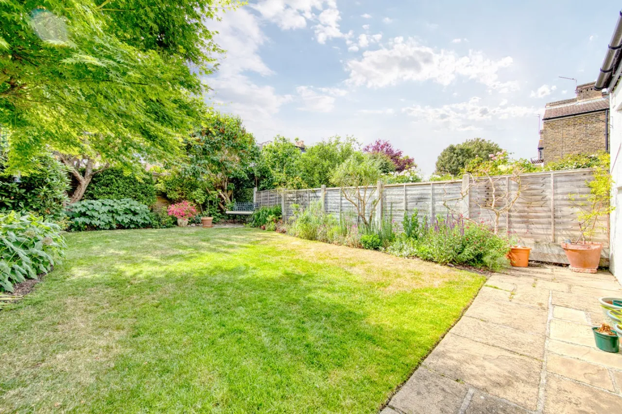 Spratt Hall Road, Wanstead, photo 4