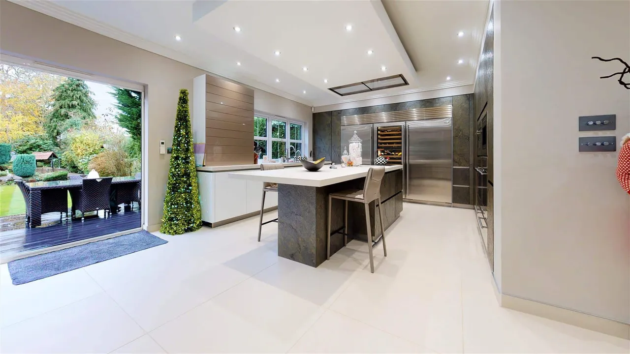 Forest Lane, Chigwell, photo 5