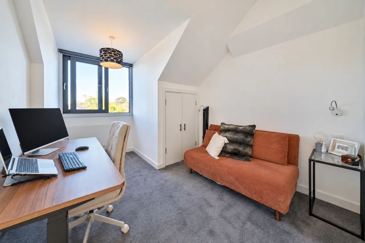 Radbourne Road, London, SW12, photo 5