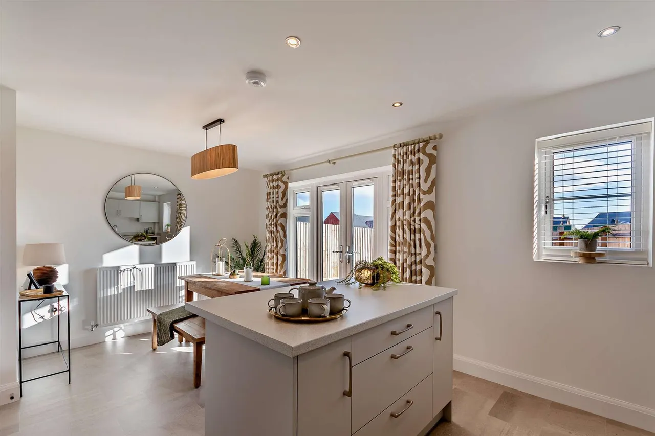Lackham Place, Rowden Park Garden VIllage, SN15, photo 4