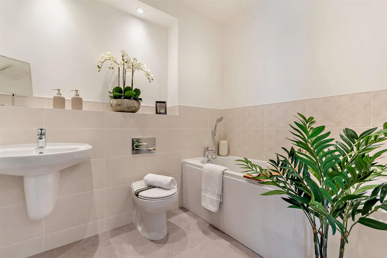 Lackham Place, Rowden Park Garden VIllage, SN15, photo 22