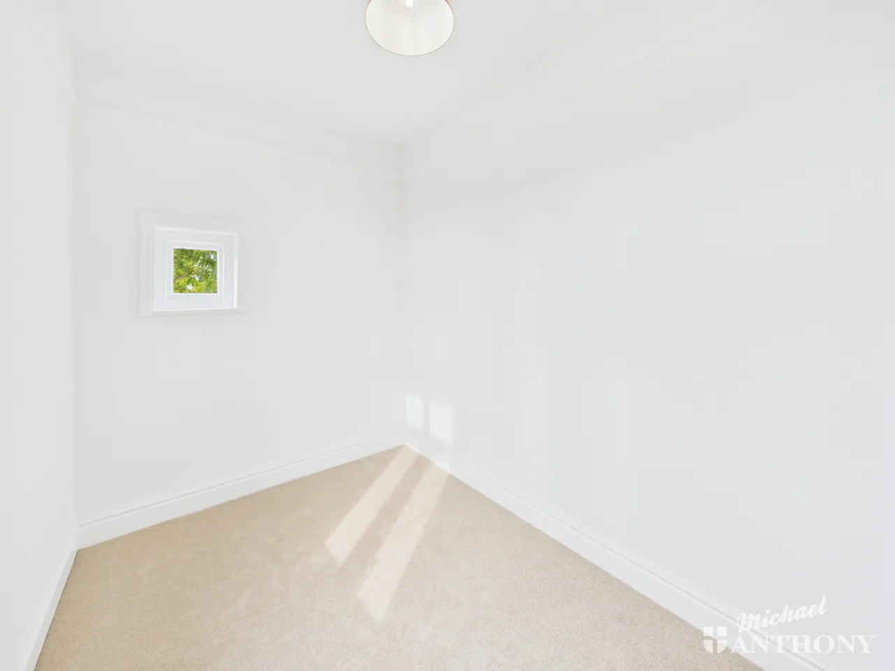 Aylesbury Road, Bierton, HP22, photo 8