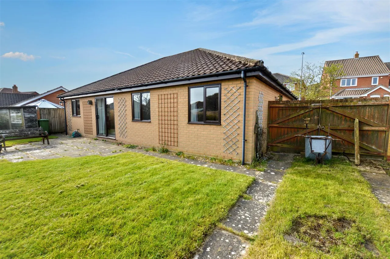 Campion Way, Sheringham, NR26, photo 17