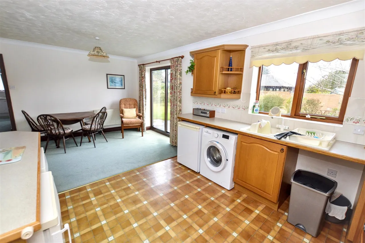Campion Way, Sheringham, NR26, photo 7
