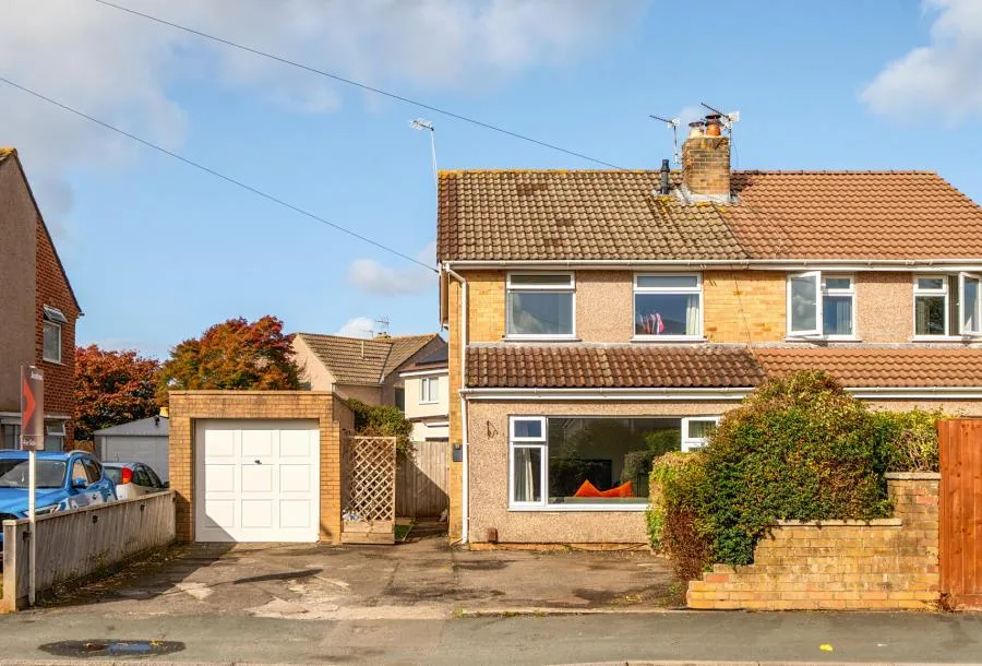 Westcourt Drive, Oldland Common, BS30, photo 17