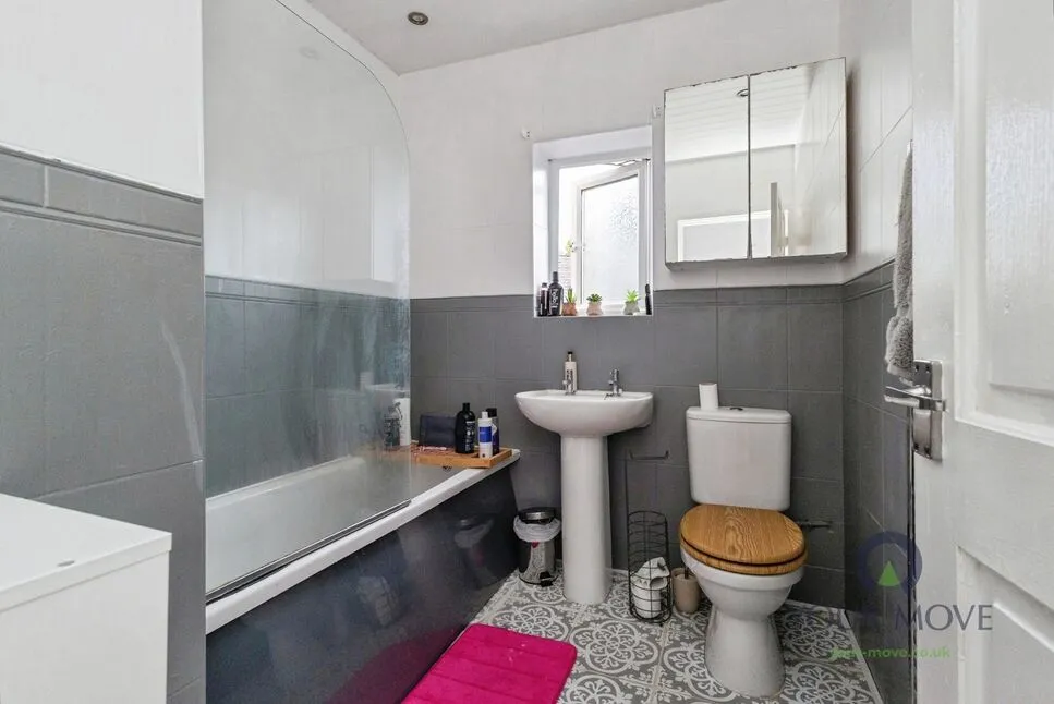 Lyon Street, Shaw, Greater Manchester, OL2, photo 8