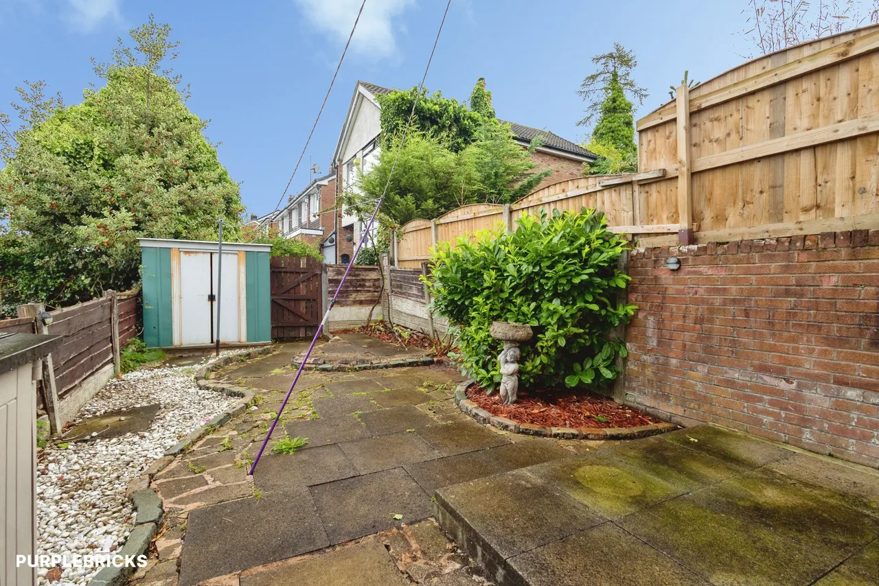 Park Crescent, Oldham, OL9, photo 24