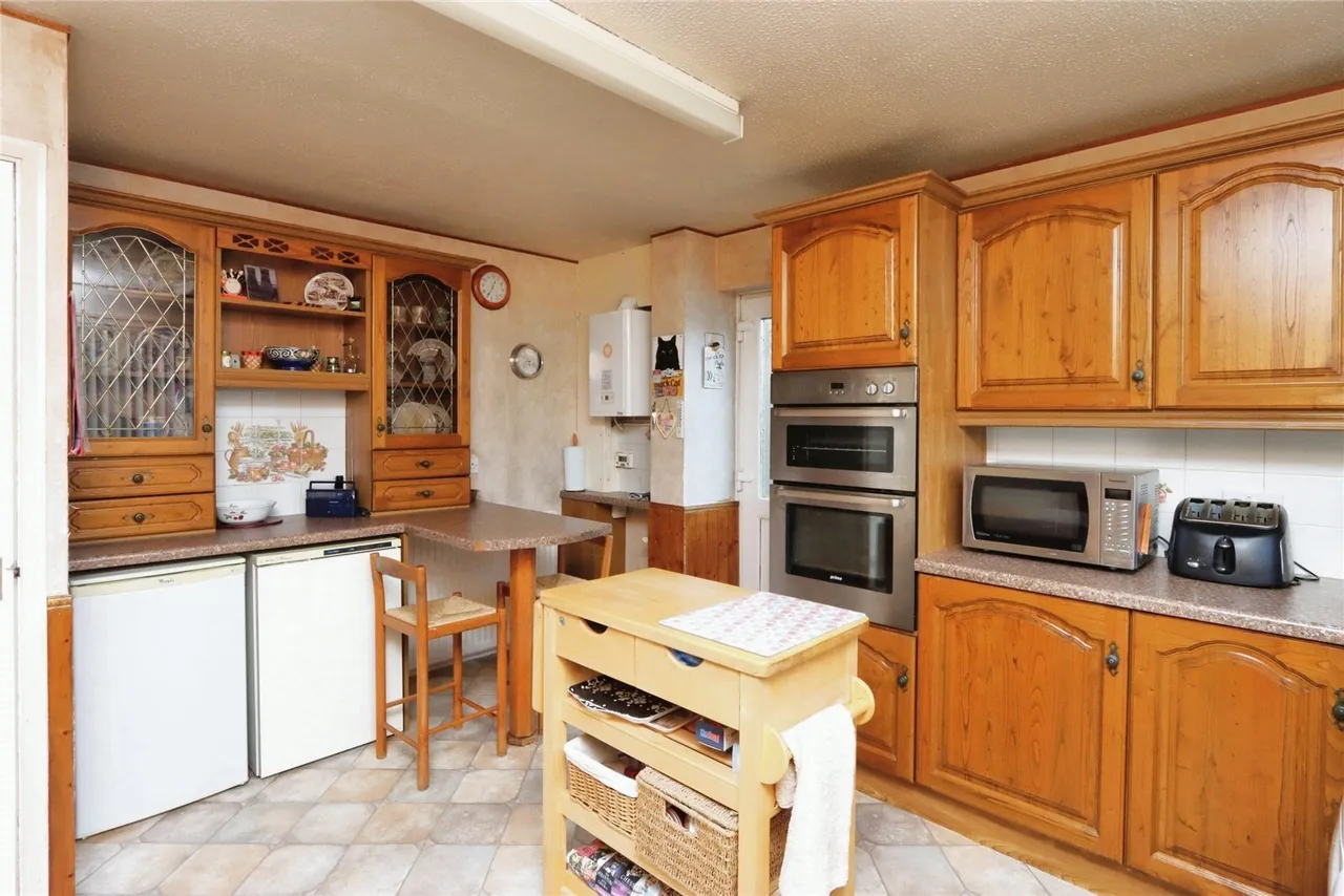 Haworth Crescent, Moorgate, Rotherham, South Yorkshire, S60, photo 7