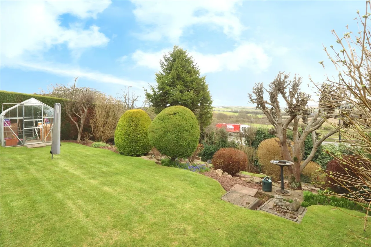 Haworth Crescent, Moorgate, Rotherham, South Yorkshire, S60, photo 5