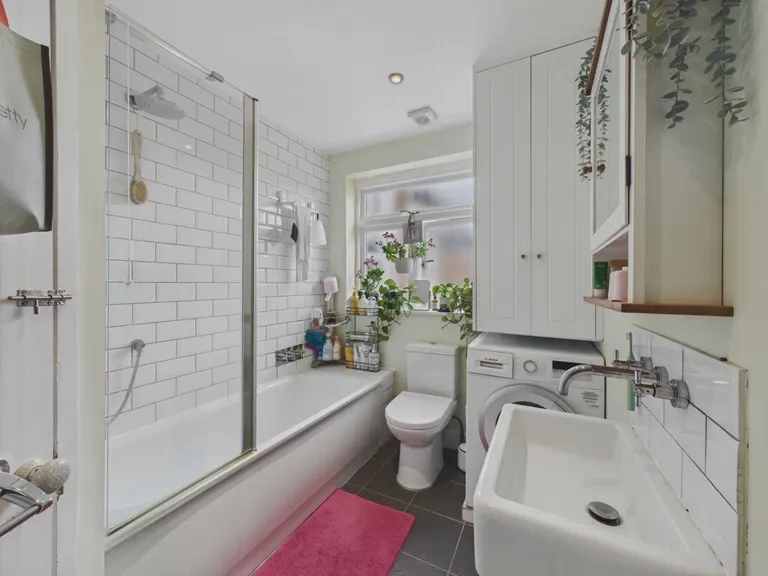 Leghorn Road, Harlesden, NW10 4PH, photo 4