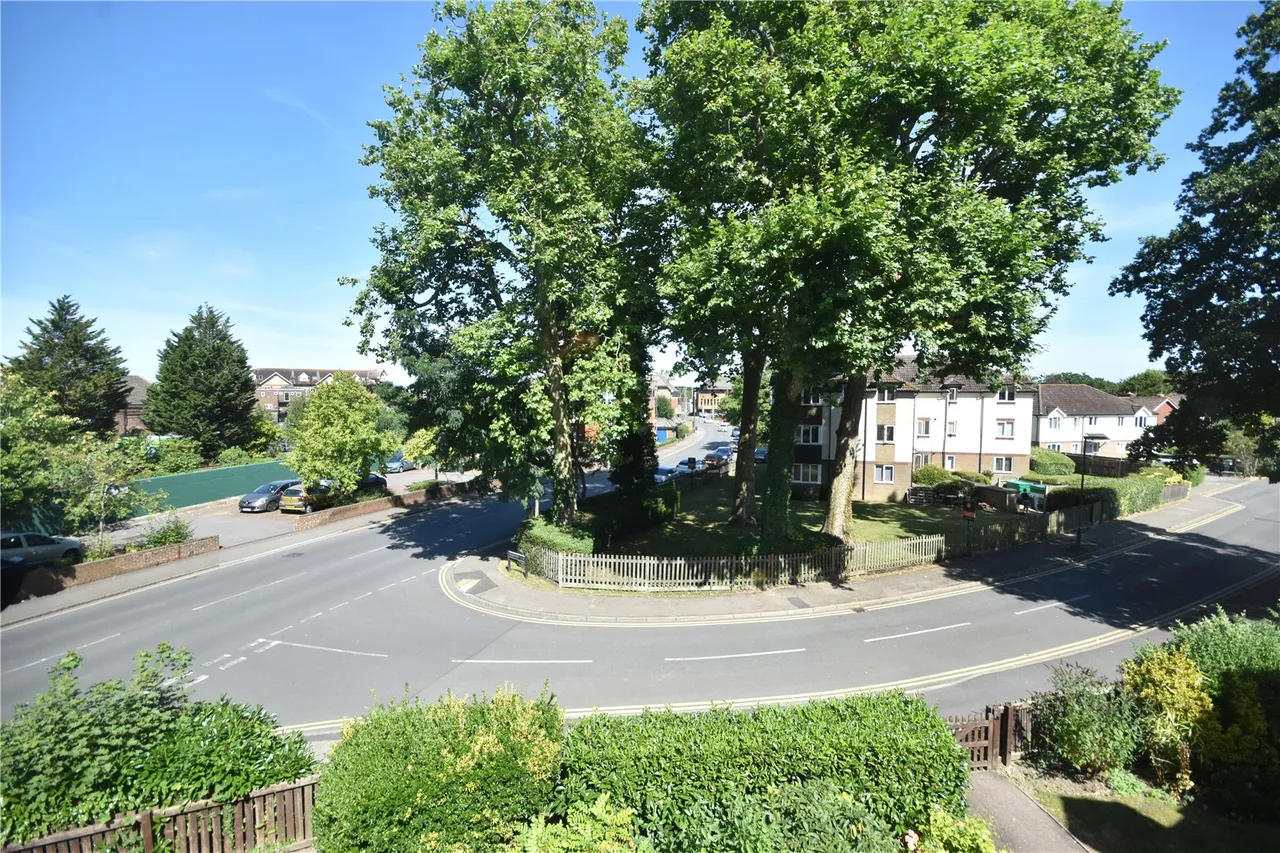 Rosemary Lane, Horley, RH6, photo 6