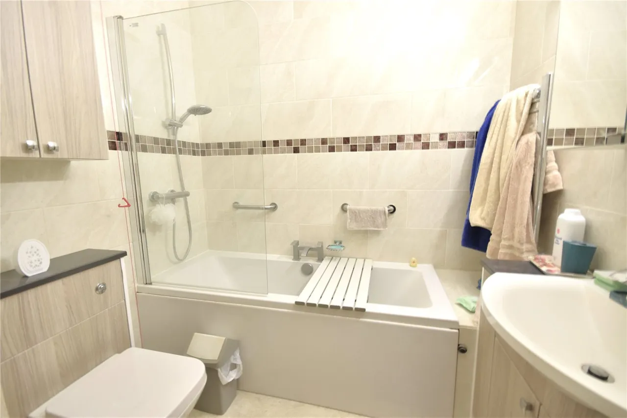 Rosemary Lane, Horley, RH6, photo 5