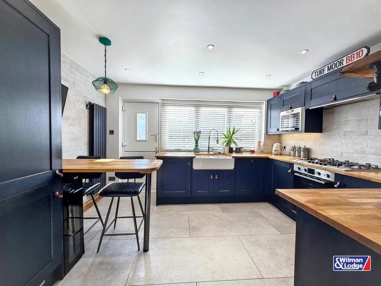 Sutton Fields, Sutton-In-Craven, BD20 8BN, photo 2