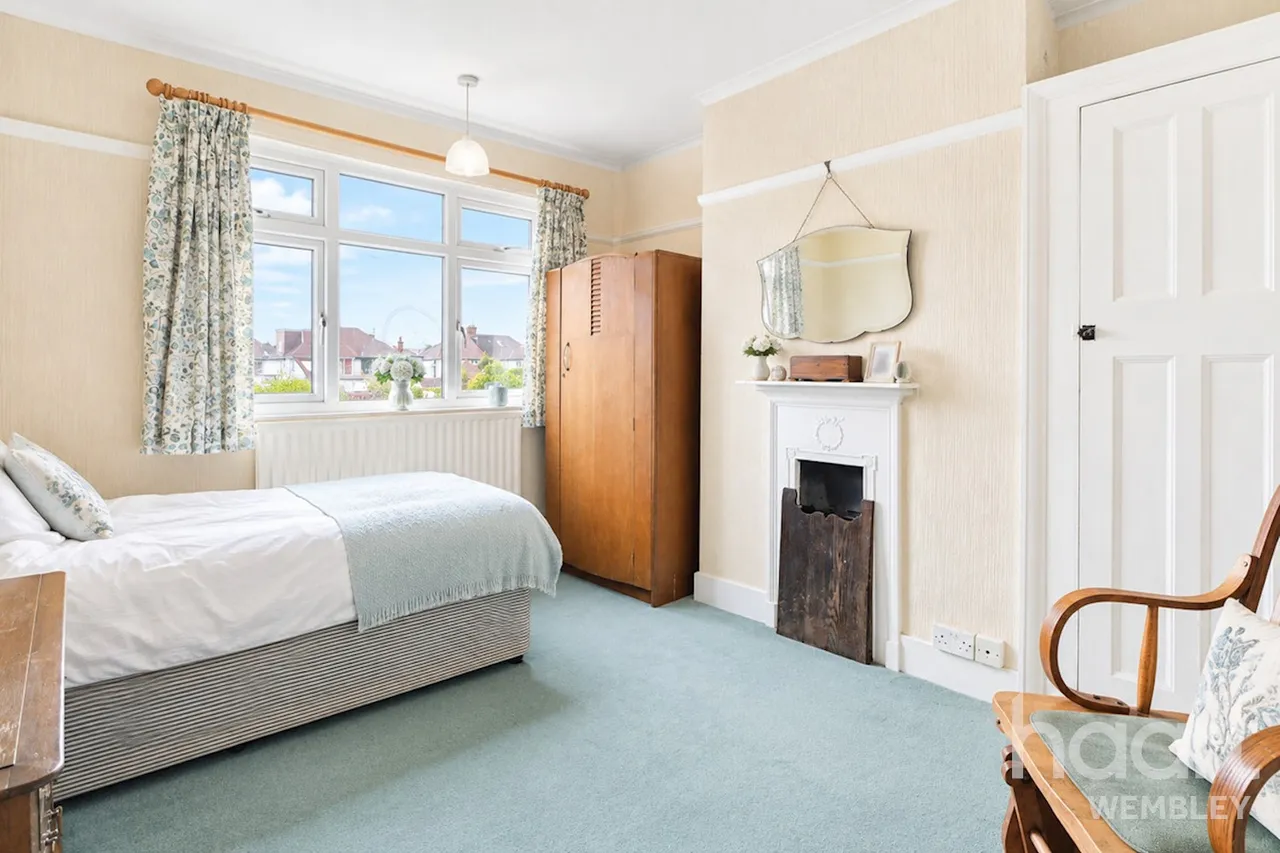 Off Preston Road, HA9, photo 7