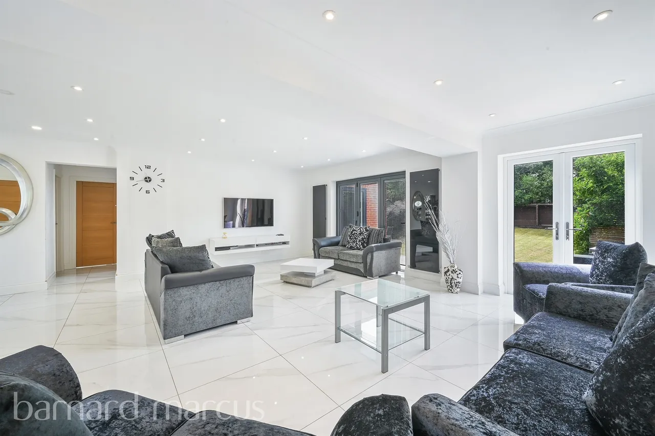 Rosebery Road, Epsom, photo 4