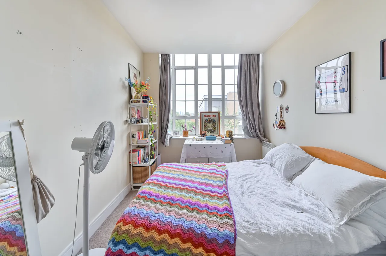 311 South City Court, 52 Peckham Grove, London, photo 4