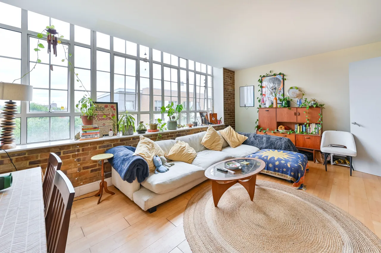 311 South City Court, 52 Peckham Grove, London, photo 9