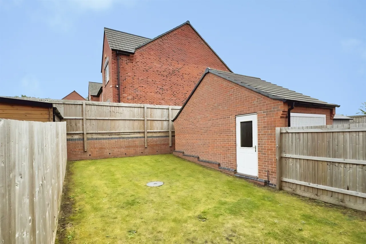 Lindhurst Way West, Mansfield, NG18, photo 17