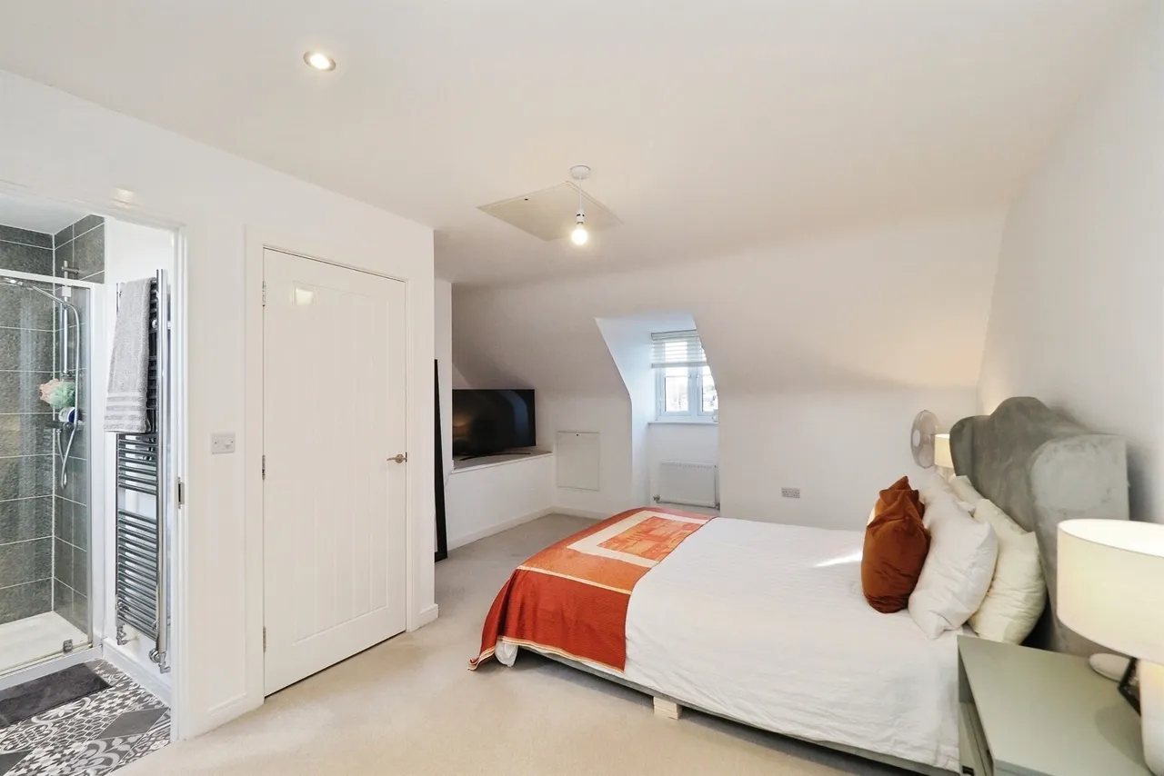 Lindhurst Way West, Mansfield, NG18, photo 14