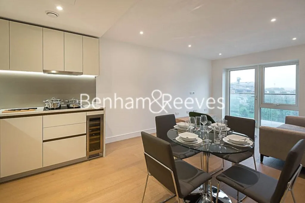 Tierney Lane, Fulham, W6, photo 3