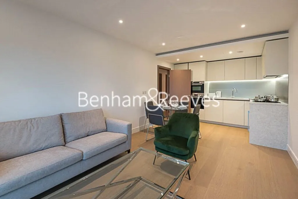 2 bed flat to rent, Tierney Lane, Fulham, W6
