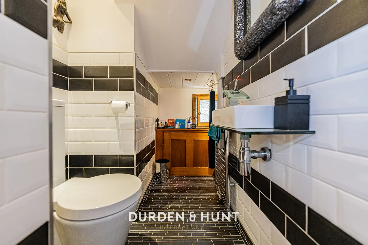 Honey Lane, Waltham Abbey, EN9, photo 15
