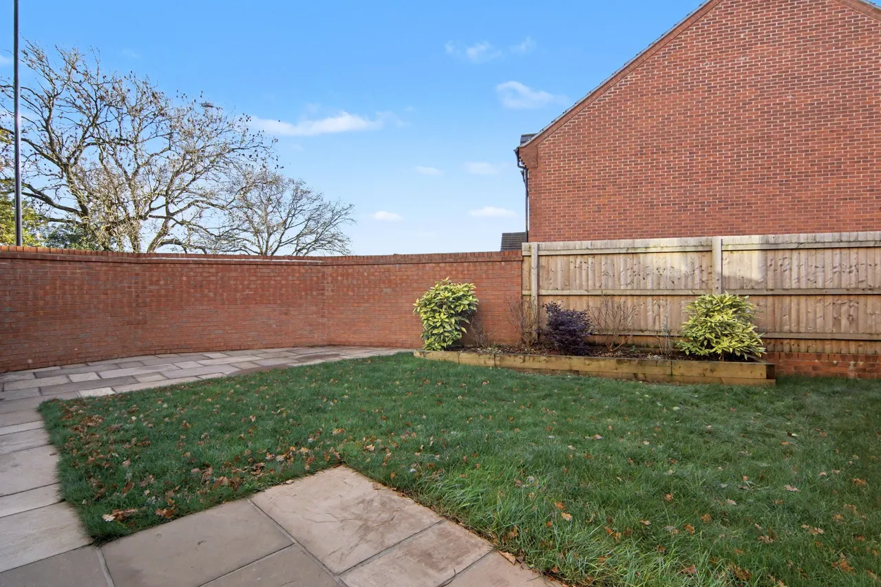 Sandstone Avenue, Keresley End, CV7, photo 29