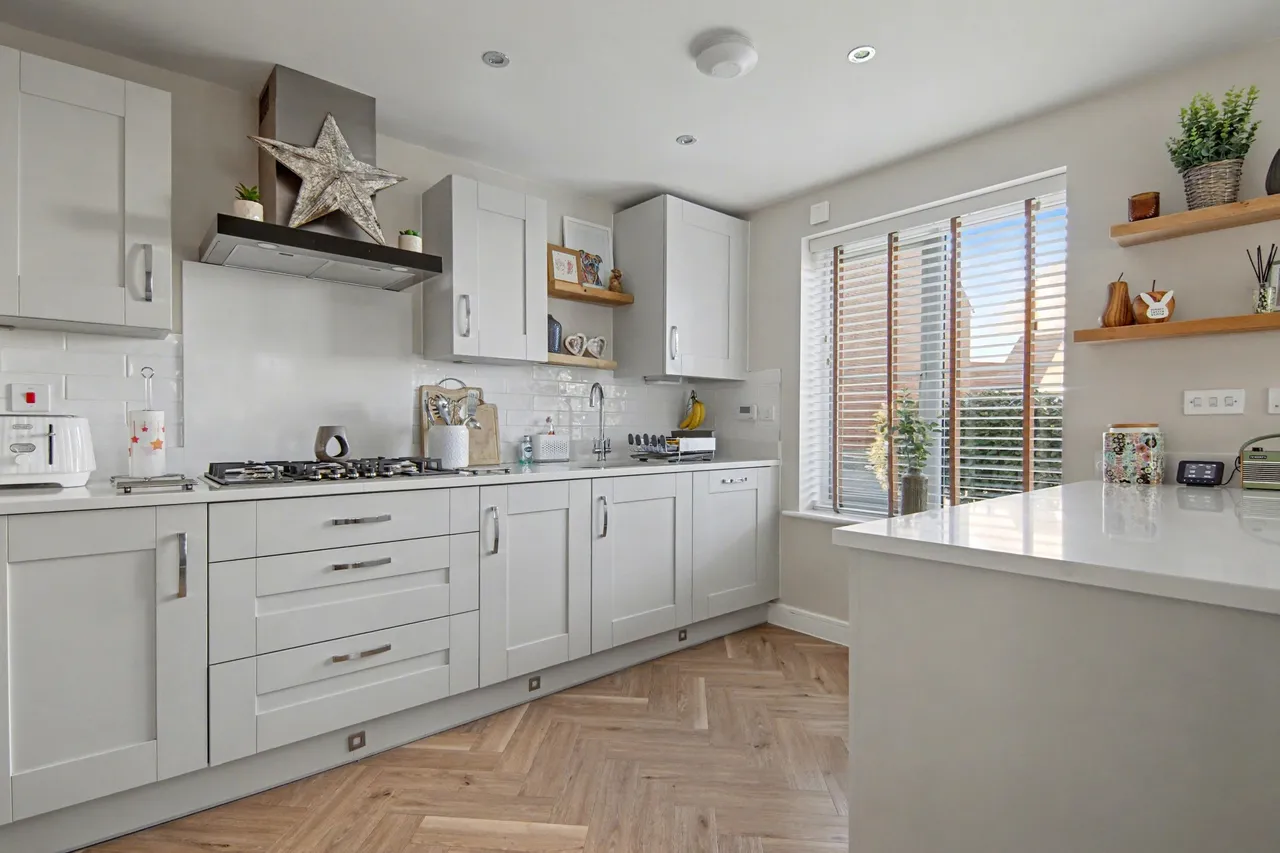 Sandstone Avenue, Keresley End, CV7, photo 15