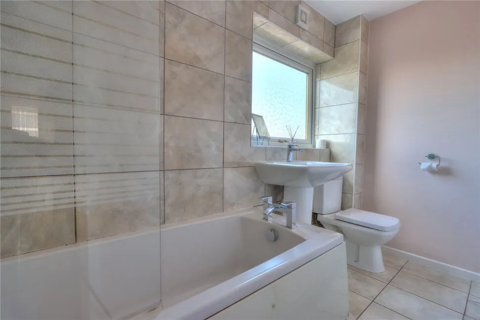 Fourstones, Newcastle upon Tyne, Tyne and Wear, NE5, photo 5