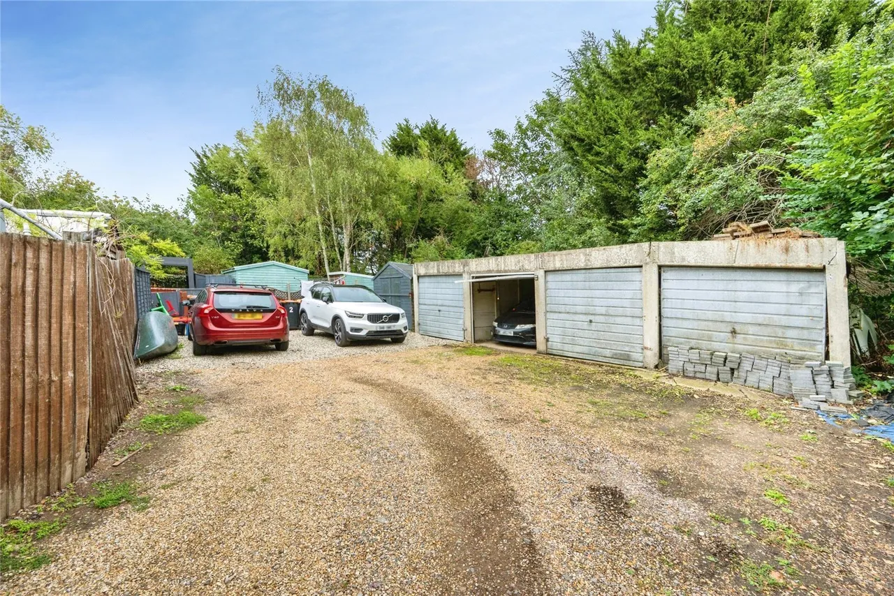 Hockliffe Road, Leighton Buzzard, LU7, photo 17