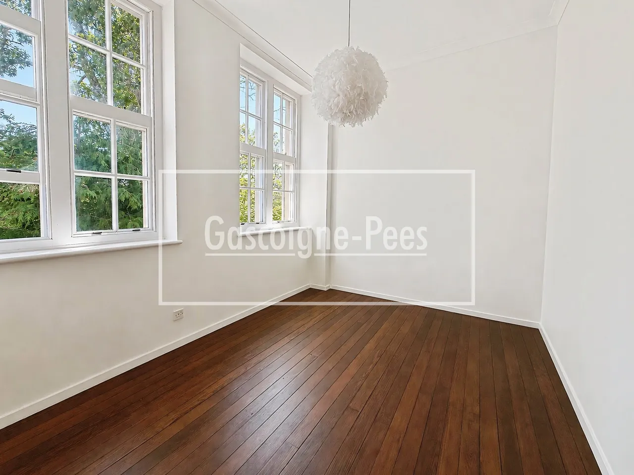 Peperharow Road, GU7, photo 4
