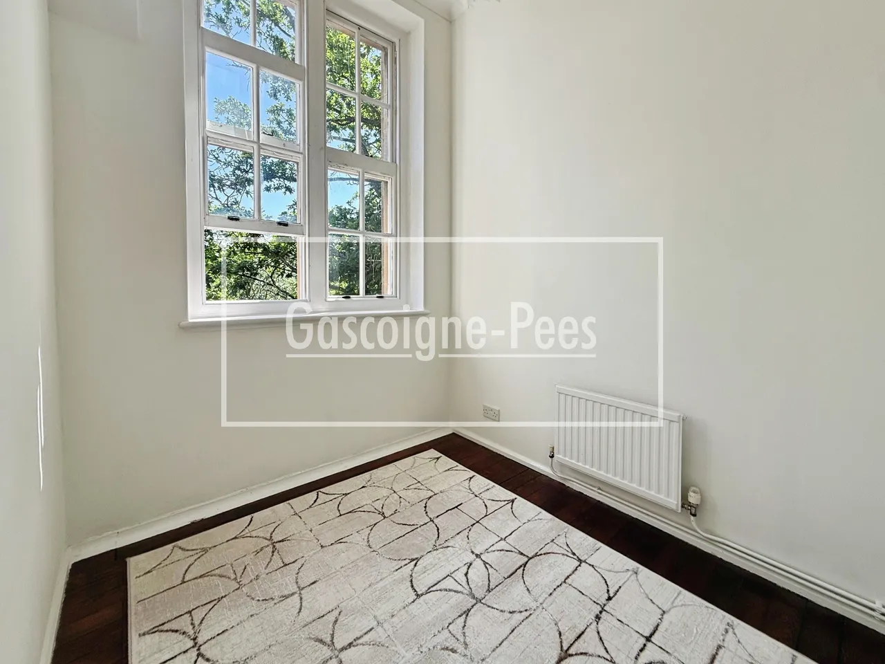 Peperharow Road, GU7, photo 7