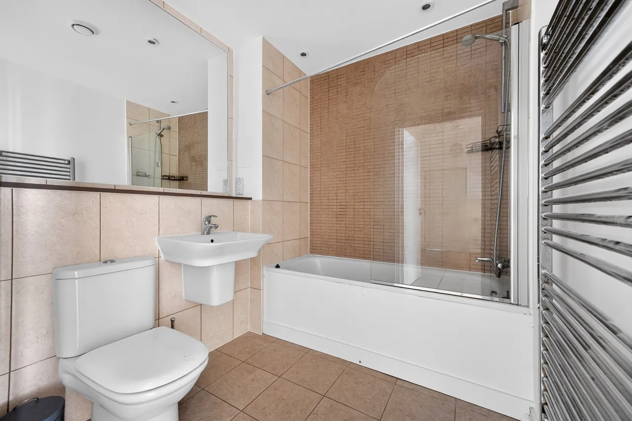 Burdett Road, London, E3, photo 6
