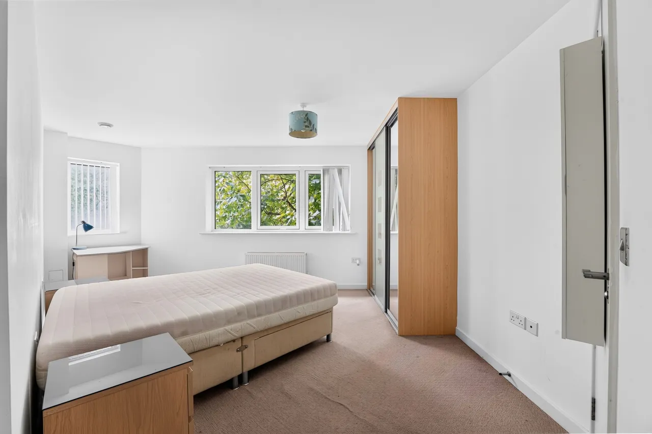 Burdett Road, London, E3, photo 5