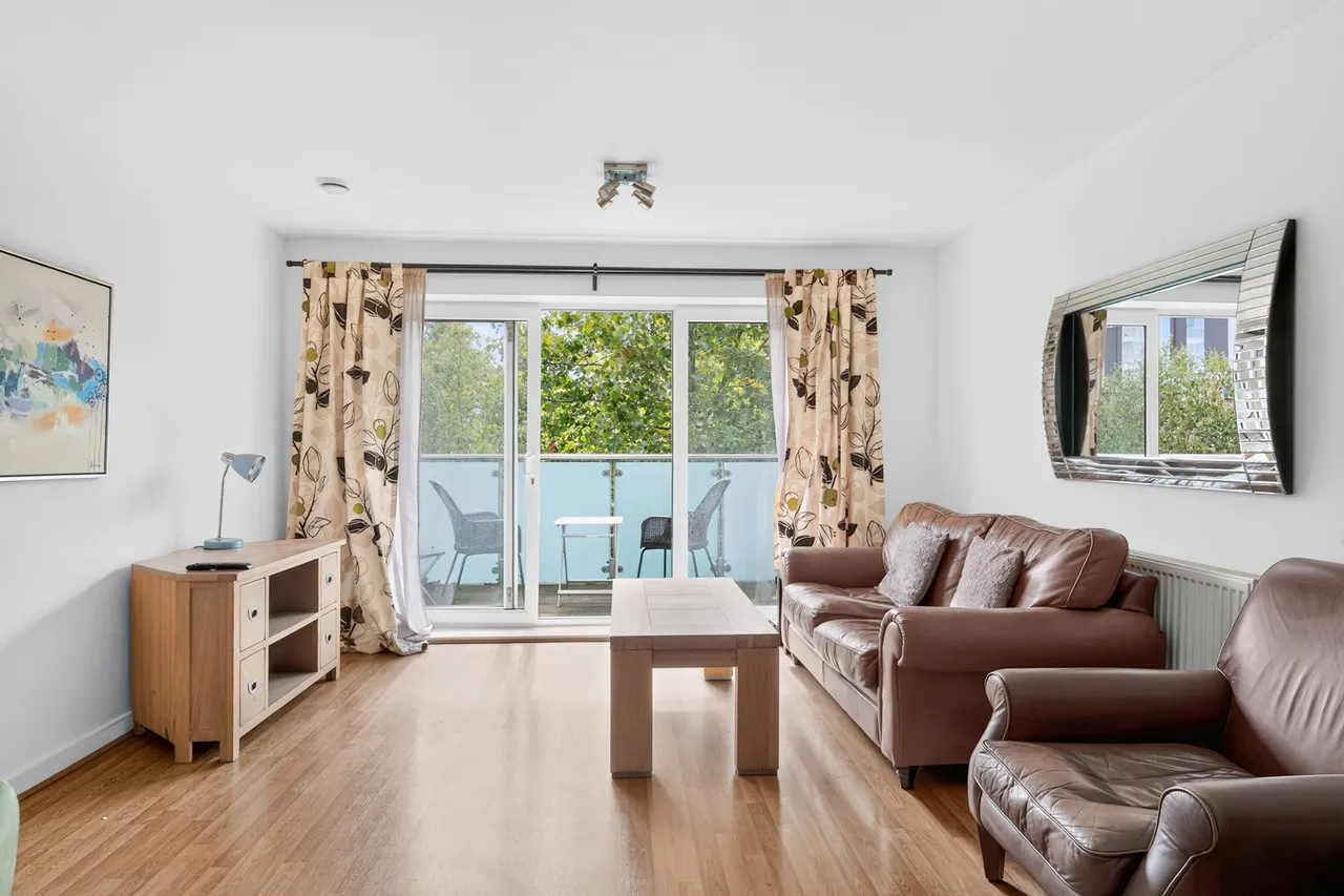 Burdett Road, London, E3, photo 13