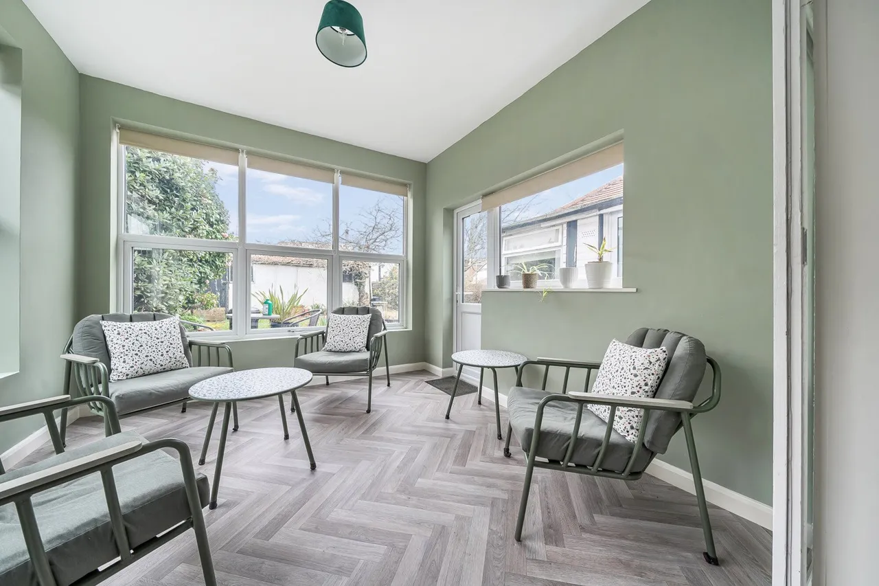 Cedar Close, Kent, BR8, photo 3