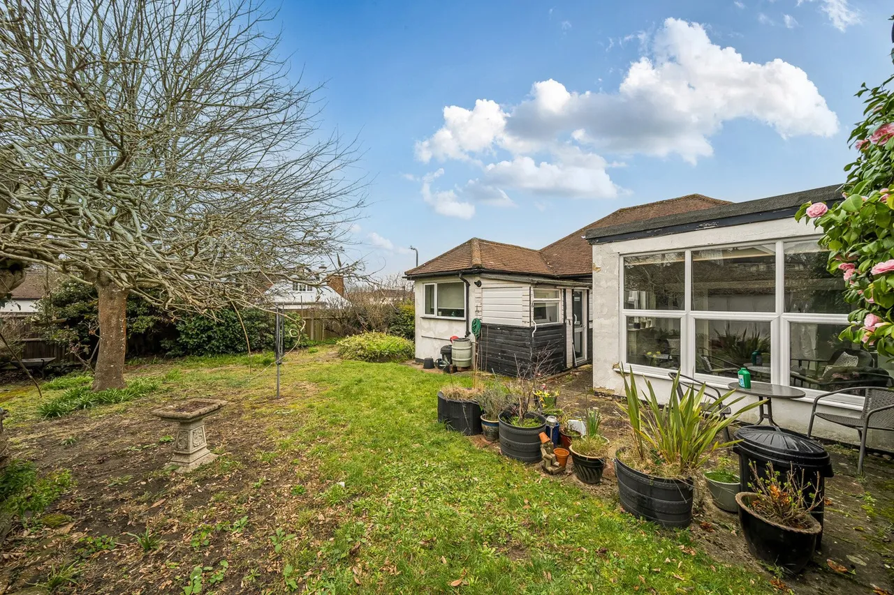 Cedar Close, Kent, BR8, photo 12