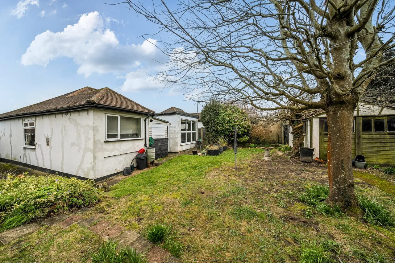 Cedar Close, Kent, BR8, photo 16