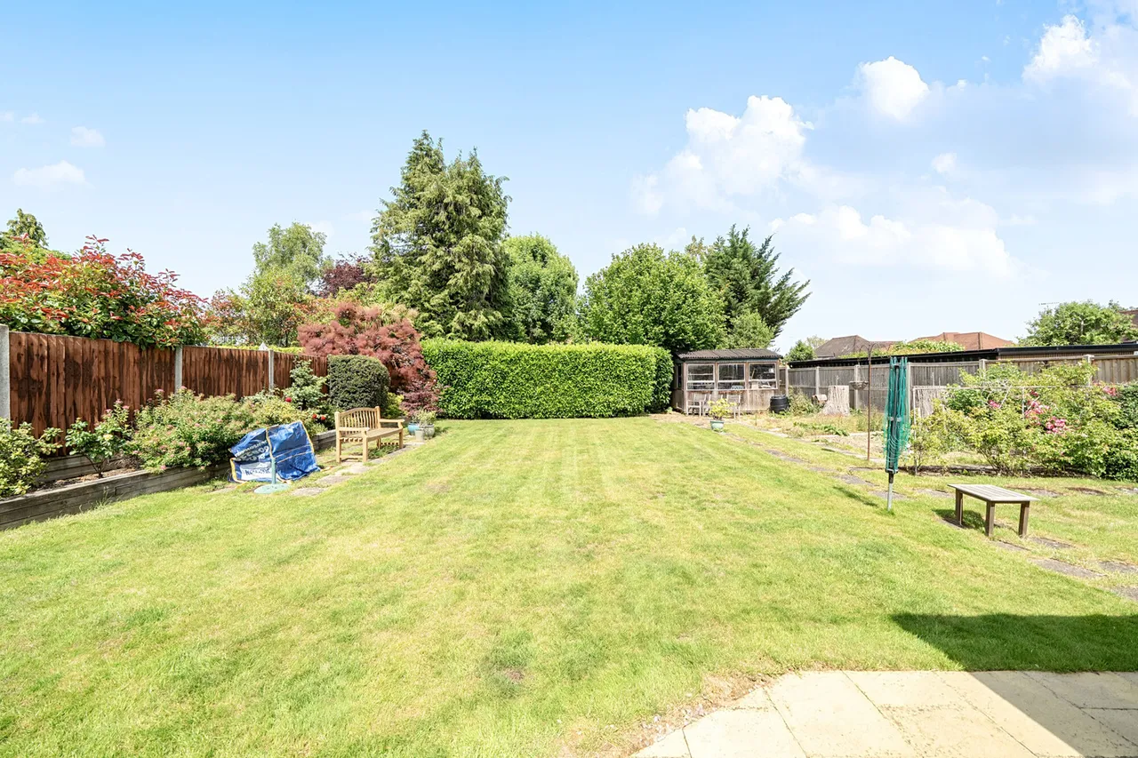 The Highlands, Rickmansworth, WD3, photo 21