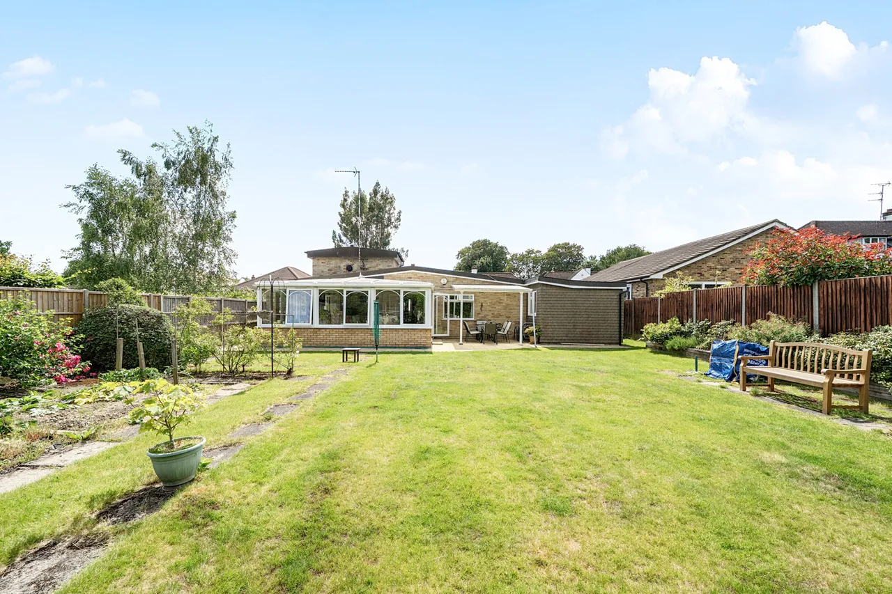 The Highlands, Rickmansworth, WD3, photo 22