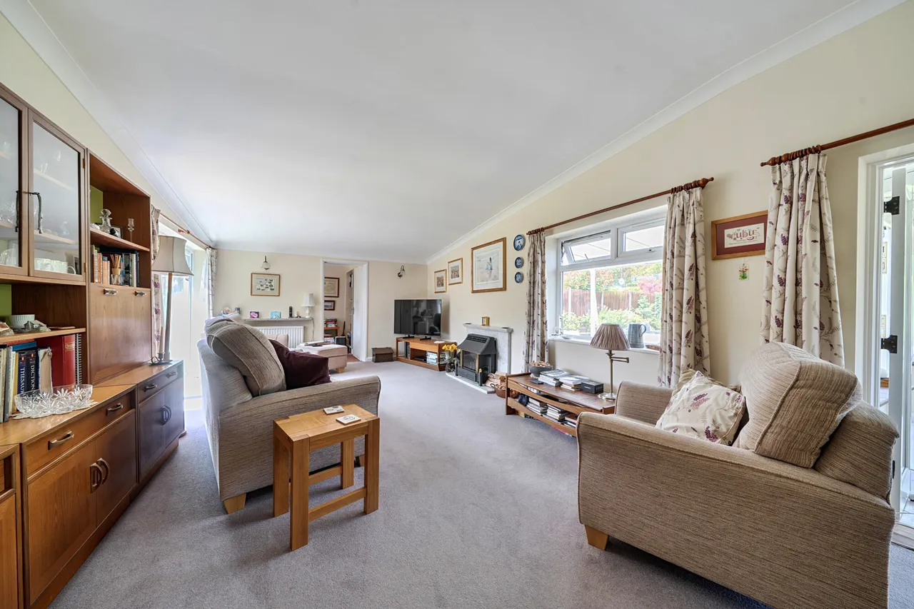 The Highlands, Rickmansworth, WD3, photo 15