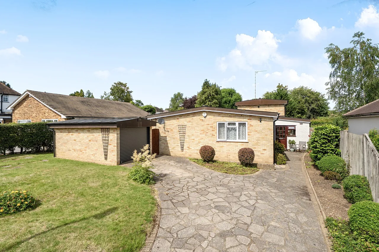 4 bed house for sale, The Highlands, Rickmansworth, WD3