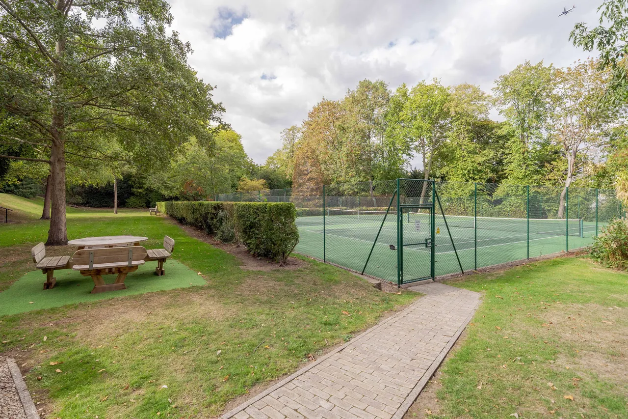 Putney Heath, London, SW15, photo 12