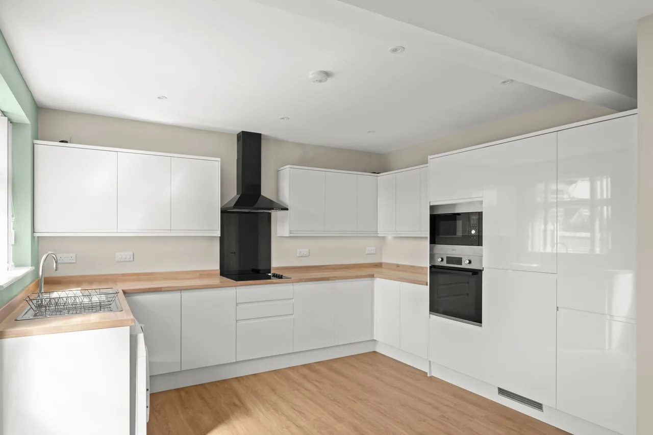 Gainsborough Road, Warrington, Warrington, WA4 6BP, photo 4