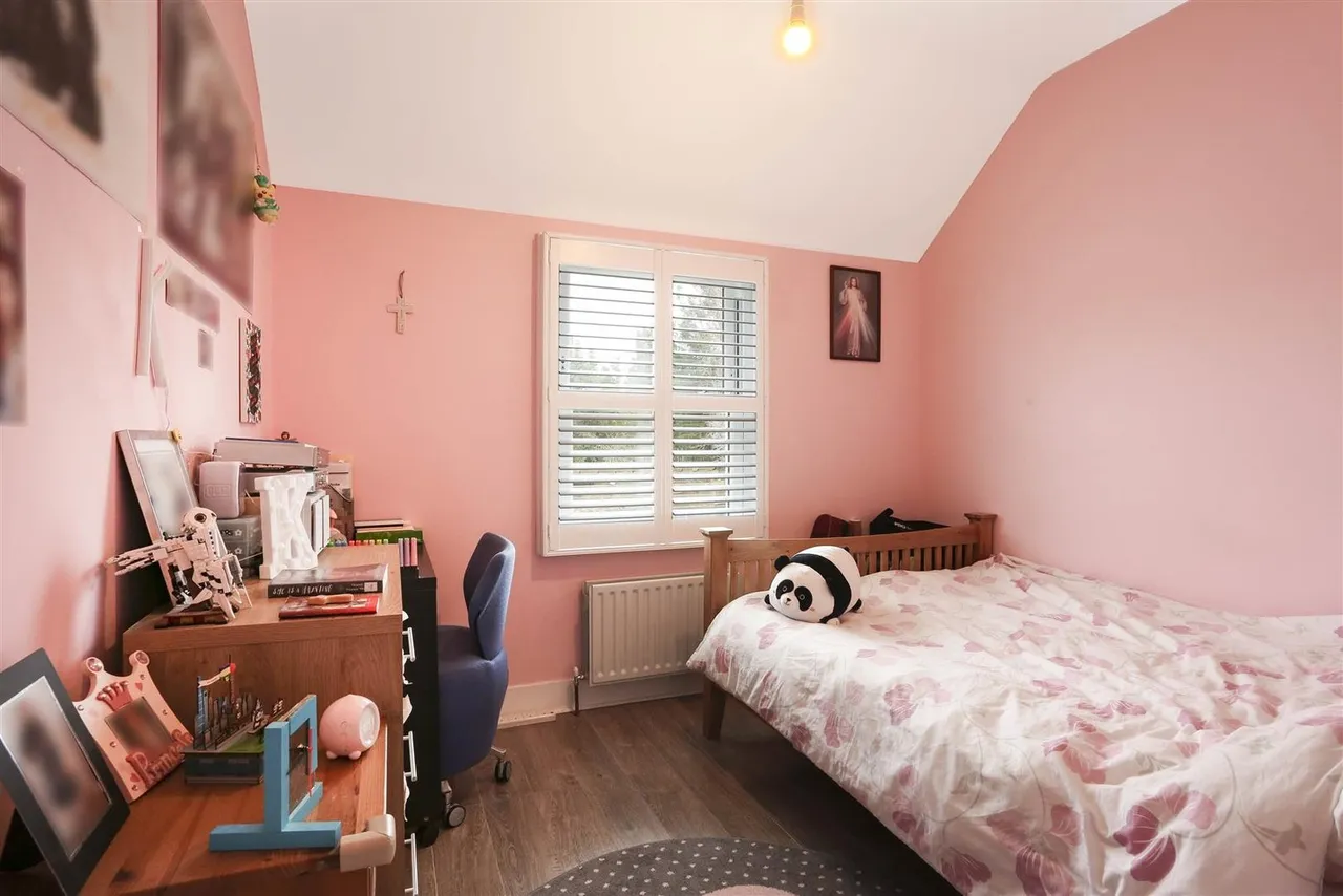 Taylor Road, Wallington, SM6, photo 21